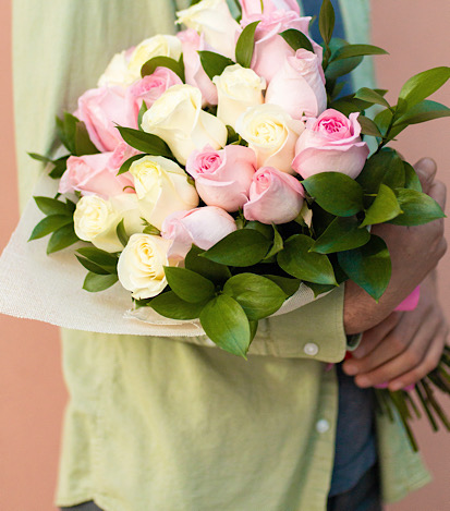 Bouquet con 24 Rosas - Flores a Domicilio