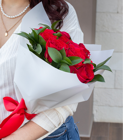 Bouquet con 12 Rosas - Flores a Domicilio 2
